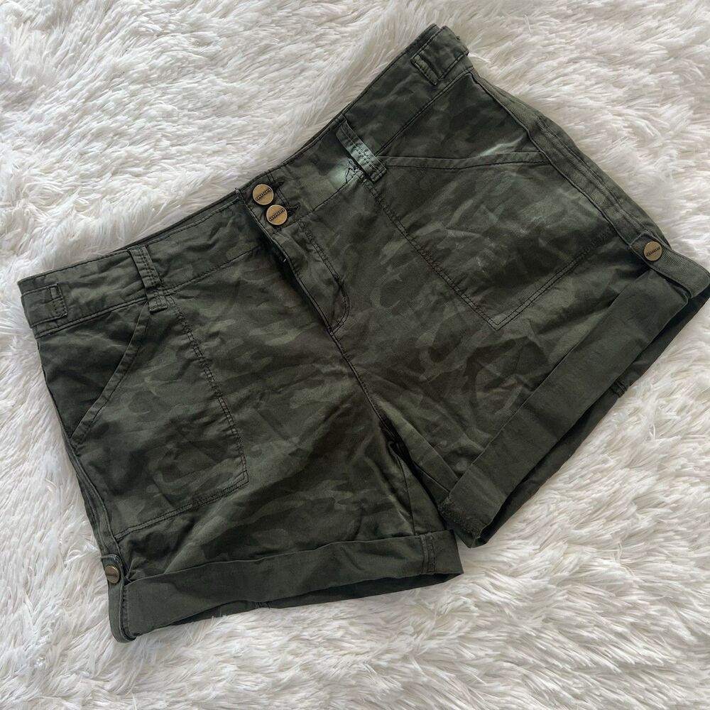 Sanctuary Womens Camo Cargo Shorts Size 29 Green Camouflage Utility Cuffed